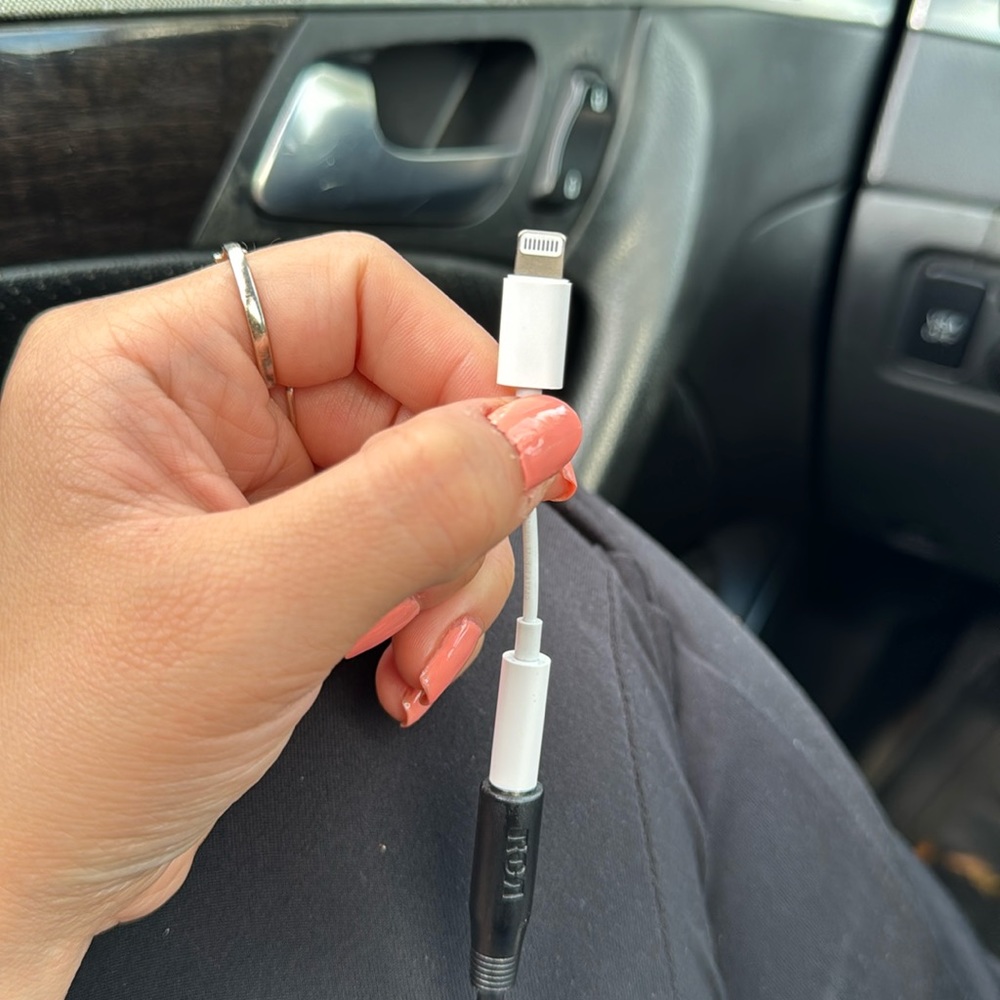 Apple adapter